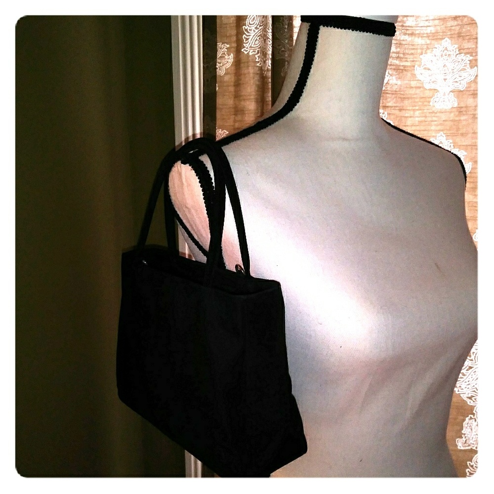 Amanda Smith small handbag